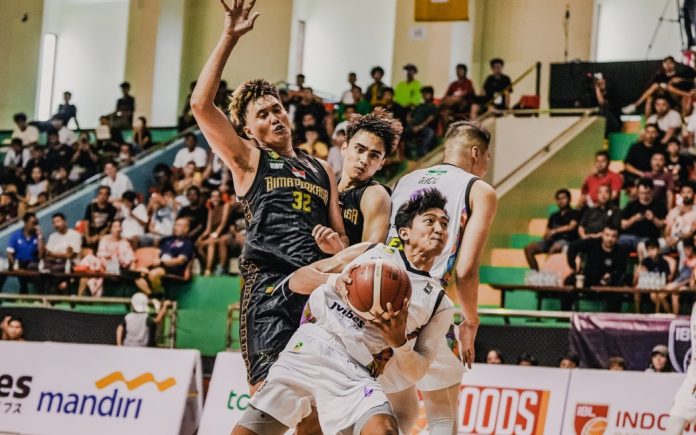 Bali United Basketball cetak kemenangan beruntun di kandang saat mengadapi Amartha Hangtuah Jakarta dan Bima Perkasa Jogja. (Foto: IBL)
