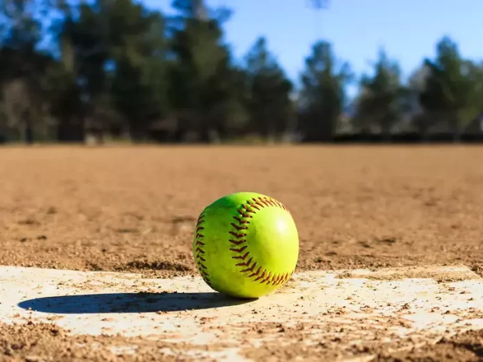 Berapa Jumlah Pemain Softball