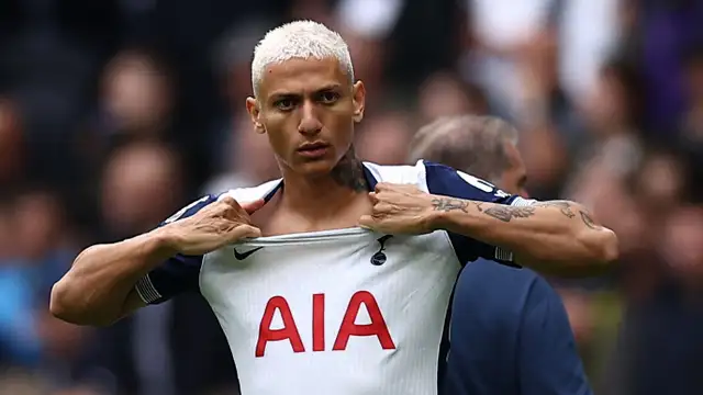 Richarlison Diincar Everton, Spurs Bersiap Lakukan Reformasi (Foto: AFP)