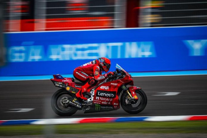 Kenapa Motor MotoGP Pakai Bensin RON Tinggi