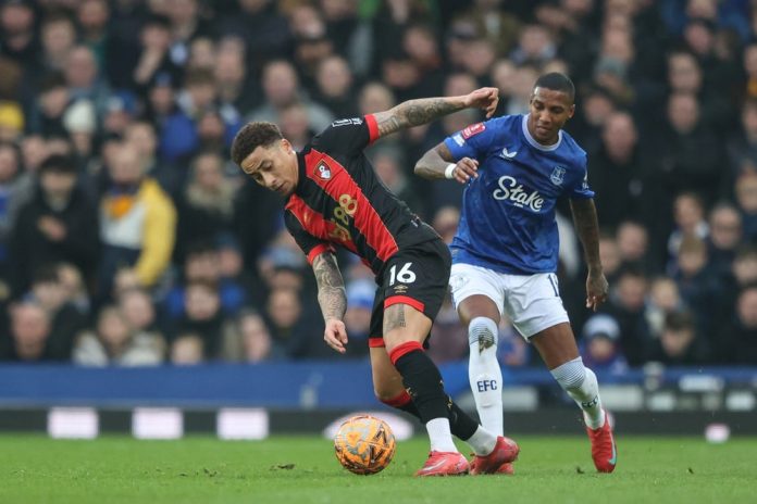 Pemain Tertua di Liga Inggris