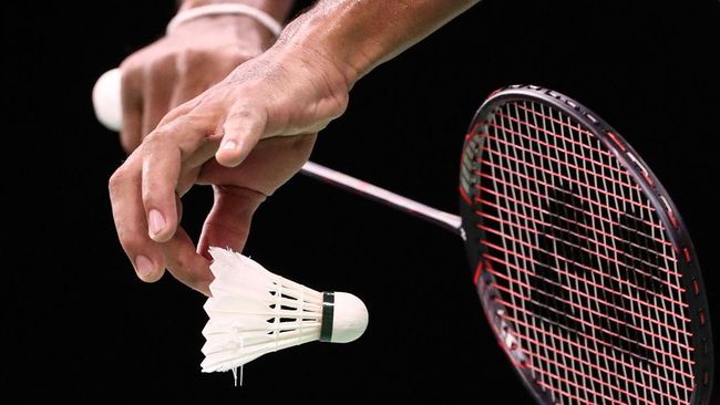 Jenis Sepatu Badminton