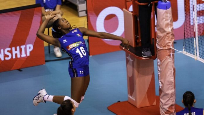 Profil Merit Adigwe: Bintang Voli U‑21 Italia yang Bersinar di Surabaya (Foto: Adigwe / Federvolley)