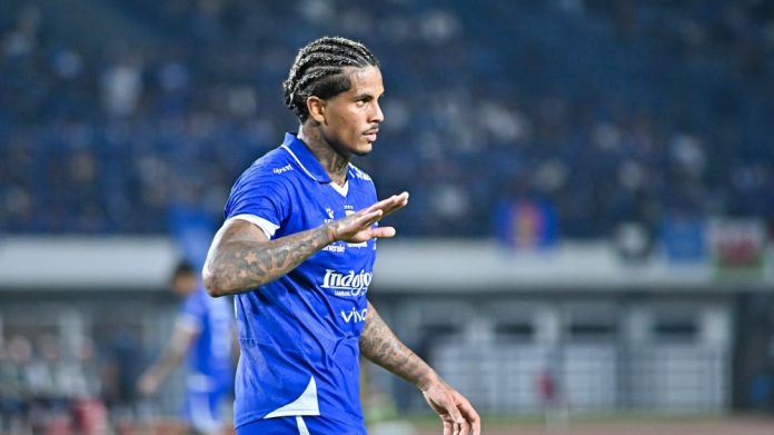 Ramon Tanque Cedera, Persib Bandung Terancam Tanpa Striker Andalan di Laga Pembuka Super League 2025/26 (Foto: ileague)