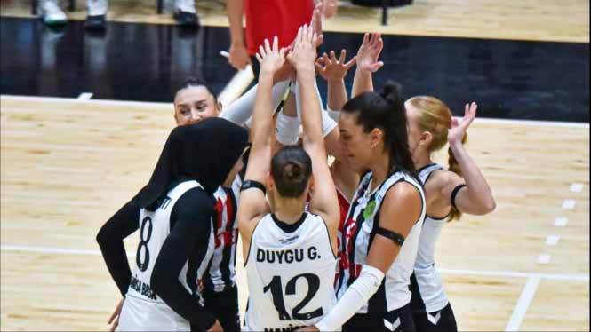 Daftar Tim & Pembagian Grup Liga Voli Turki Kadinlar 1 Ligi 2025/2026 (Foto: Instagram @manisabbsk)