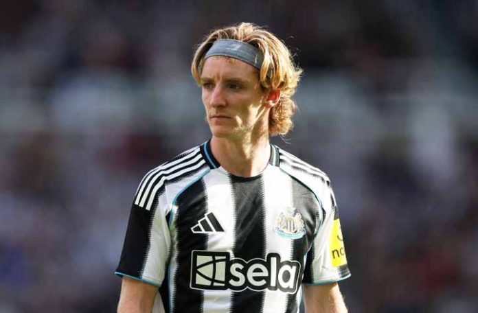 Profil Anthony Gordon: Pemain Terbaik Newcastle dan Andalan Baru Tiga Singa ( Foto: X @NUFC)