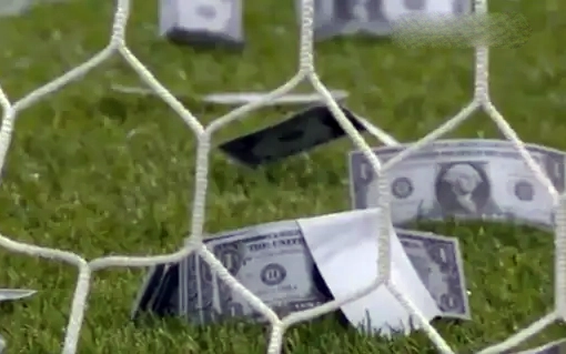 Mengapa Gaji Pesepakbola Bisa Sangat Tinggi