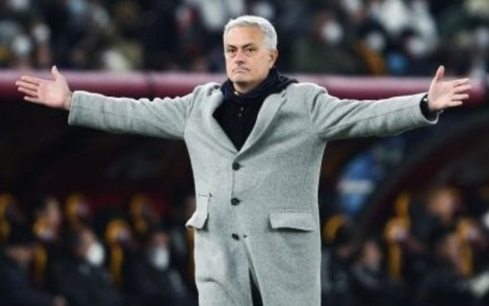 Real Madrid Siapkan Revolusi Besar-besaran Usai Musim Tanpa Gelar (Foto: X/@Iconic_Mourinho)
